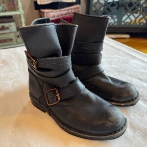 Women’s Leather Jeffrey Campbell Black Leather Buckle Boots 8